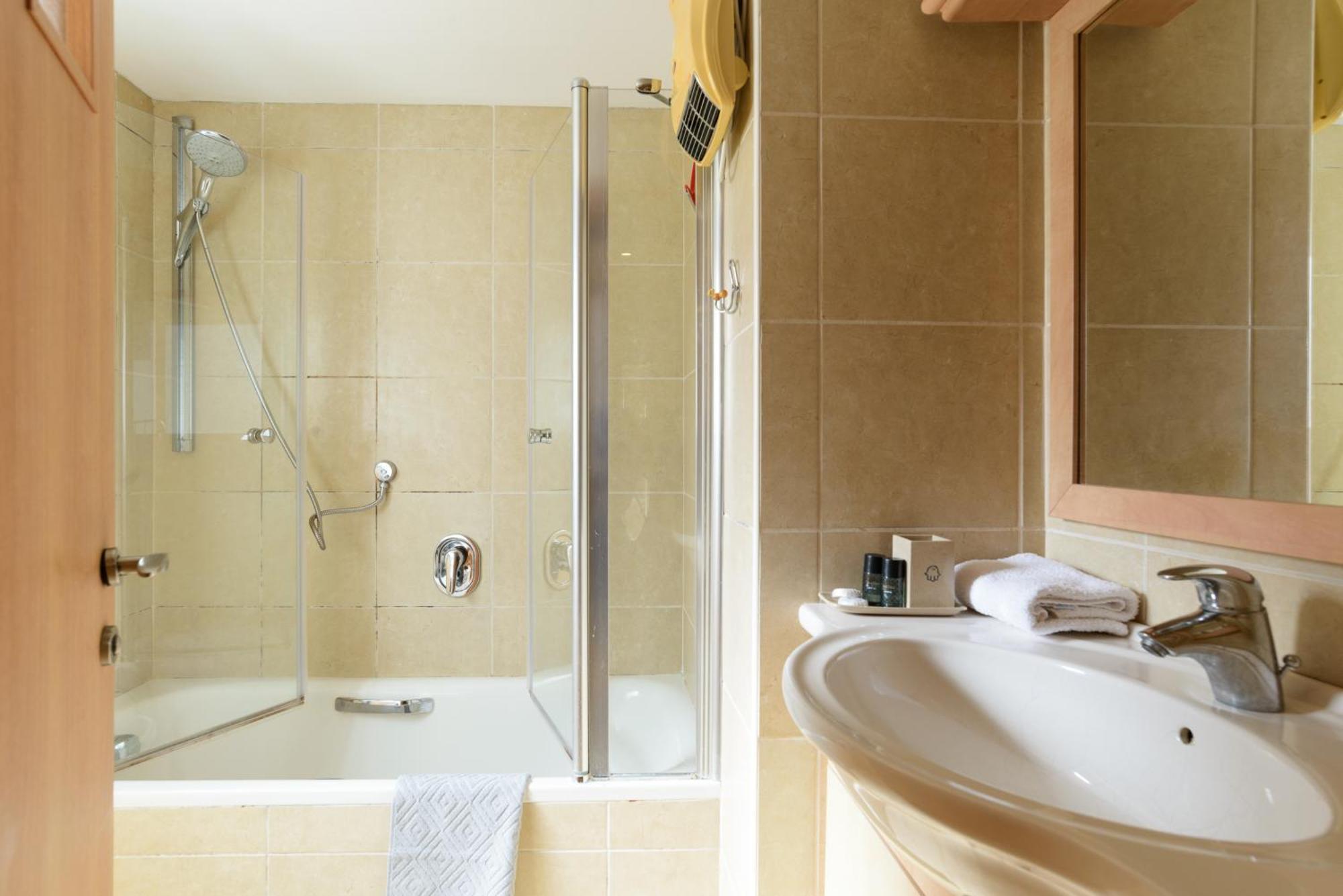 Cosy 1Br Near Beach By Feelhome Tel Aviv-Jaffa Exterior foto